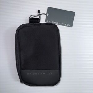 Briggs and Riley Small Sling‎ Bag ZDX003-4 (7.5 × 5.0 × 1.8 in) NEW WITH TAGS